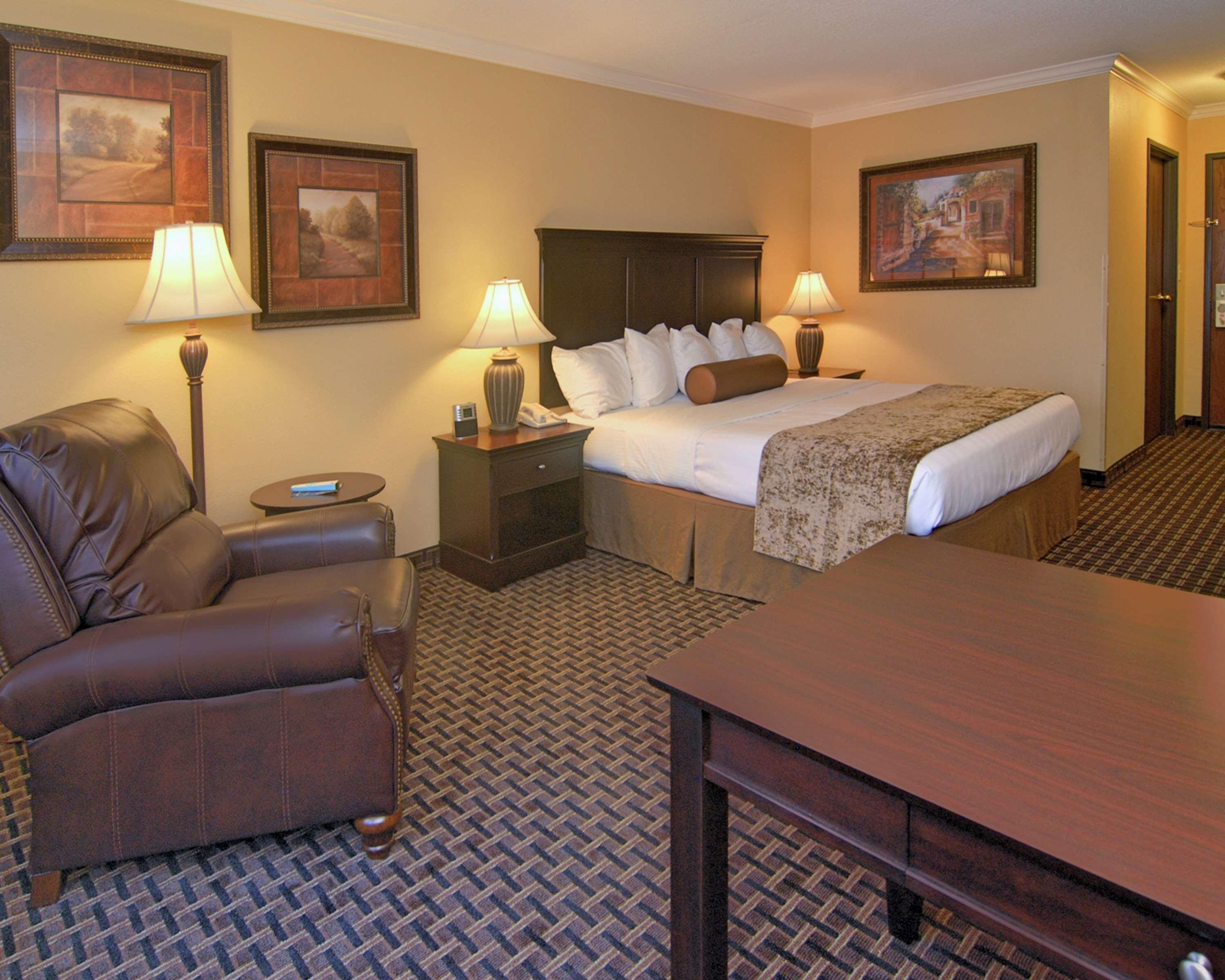 Best Western Plus Southpark Inn & Suites Tyler Εξωτερικό φωτογραφία