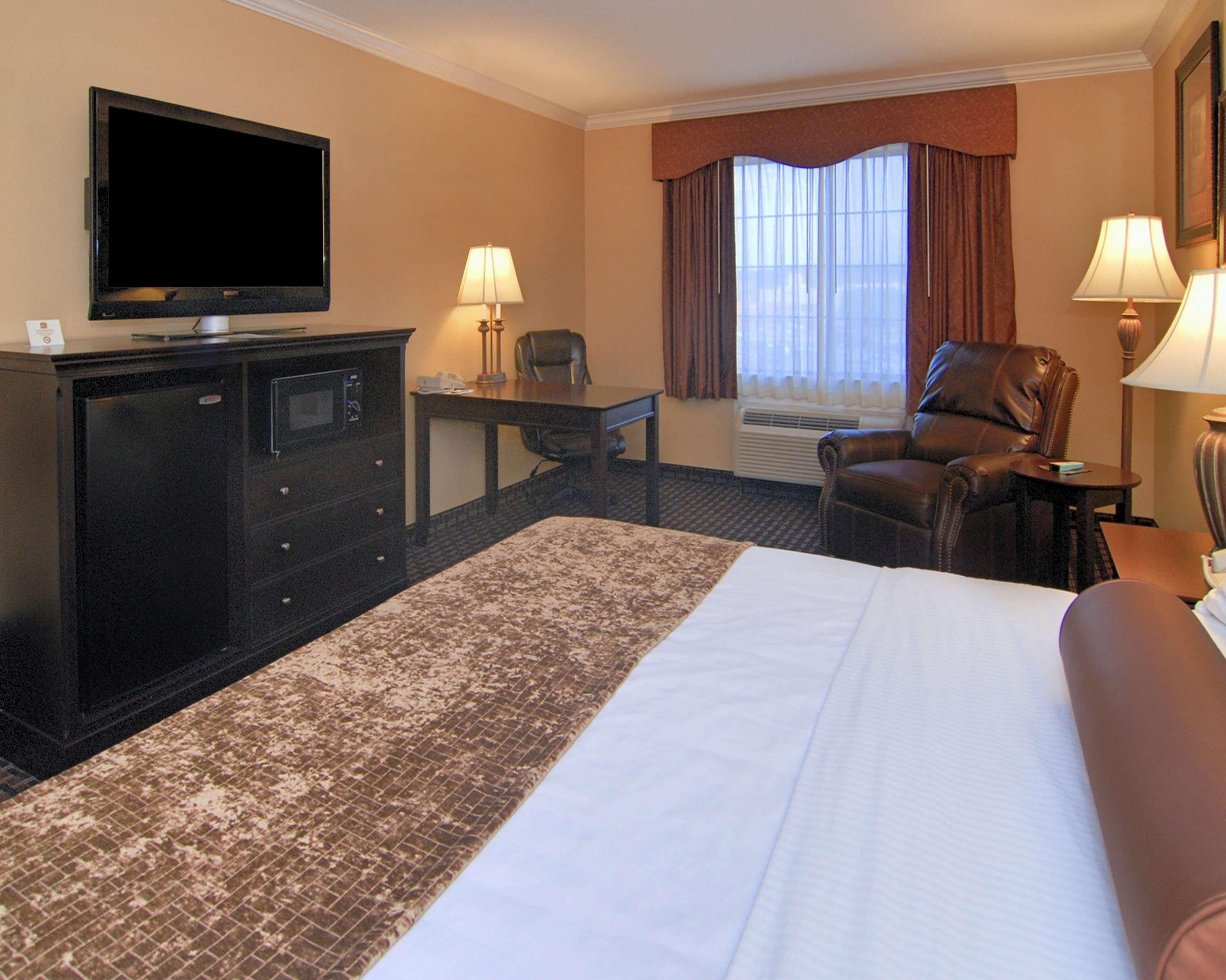 Best Western Plus Southpark Inn & Suites Tyler Εξωτερικό φωτογραφία